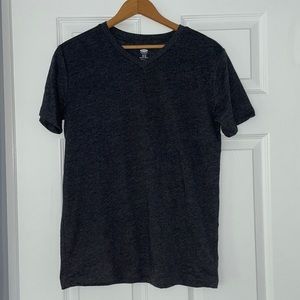 BRAND NEW w/o tags soft dark grey V-neck tshirt